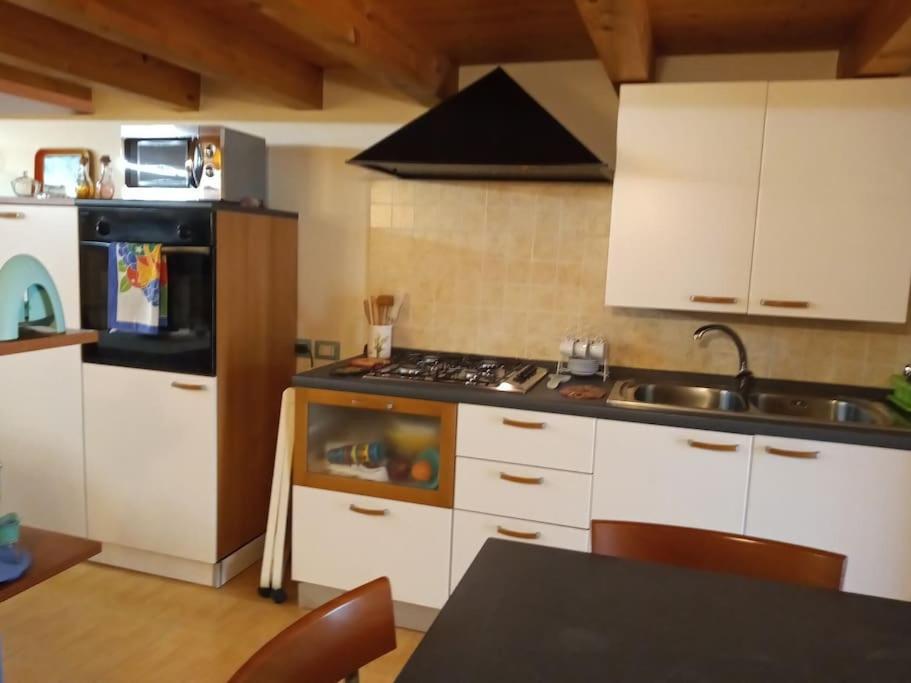 Loft Sotto Il Vulcano, Con Posto Auto Privato * Zafferana Etnea